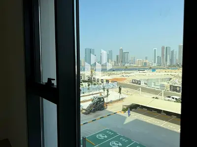 شقة غرفة وصالة للبيع في بناية رمال – جزيرة مريم | 615 قدم² | 890,000 درهم