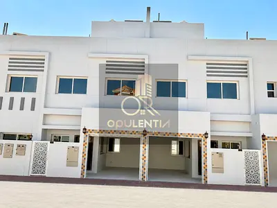 Spacious 3-Bedroom Villa for Rent | G+1 | Hor Al Anz