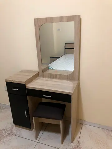 Wooden Dressing Table with Mirror and Stool - Light Oak