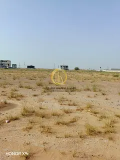 A residential land in Mazir’ah in a prime location near the park and services, with freehold owner