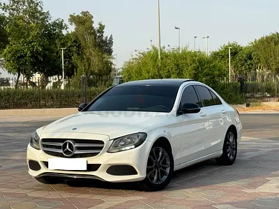 Mercedes-Benz C-Class C200 2016 | GCC Specs | Low Mileage | Excellent Condition