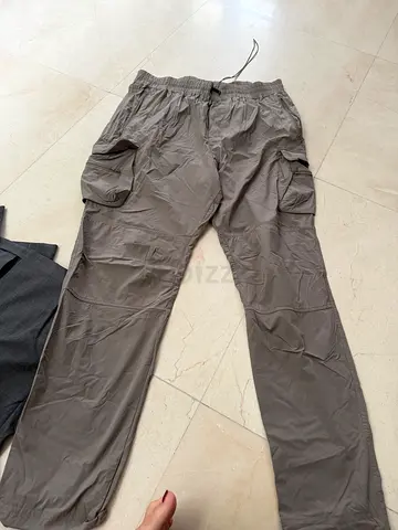 Lightweight grey drawstring shorts (size XL) - brand new ( brand : represent ) cargo style pockets