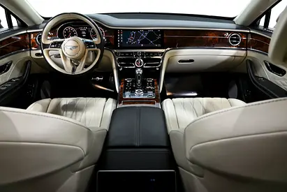 صورة مصغرة 7 لـ 2020 Bentley FLYING SPUR