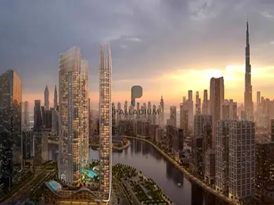 Modern,Waterfront ,Spacious layout