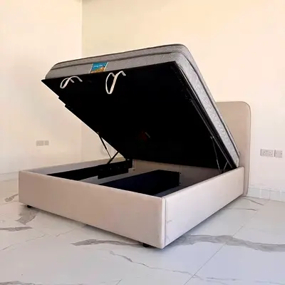Brand-new King size Hydrolic storage bed Available