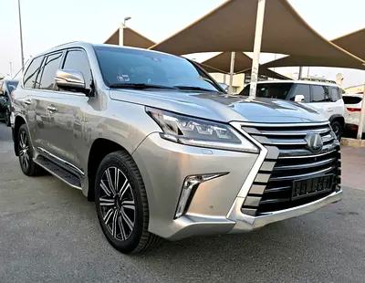 Lexus LX 570 Platinum 2018 | GCC Specs | Pristine Condition