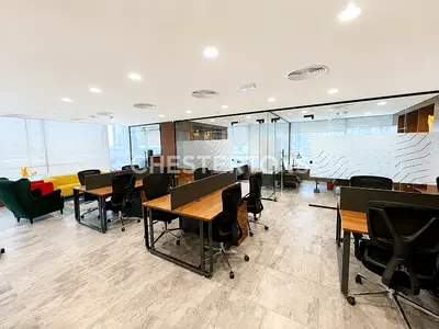 Metro | Parking | DED | For Rent | Office