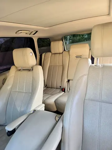 2017 LAND Rover RANGE ROVER — миниатюра 8