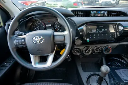 2026 Toyota HILUX 照片 8