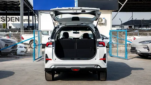 صورة مصغرة 4 لـ 2026 Toyota VELOZ