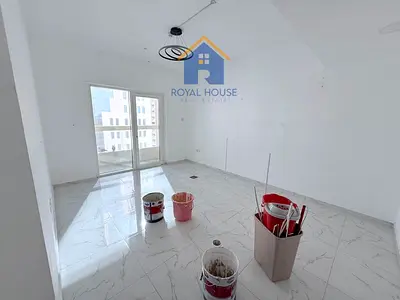 Two-bedroom apartment with a living room in Al Maj