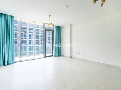 Vacant I Bright and Spacious I Prime Location