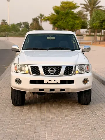 2016 Nissan PATROL SAFARI — миниатюра 2