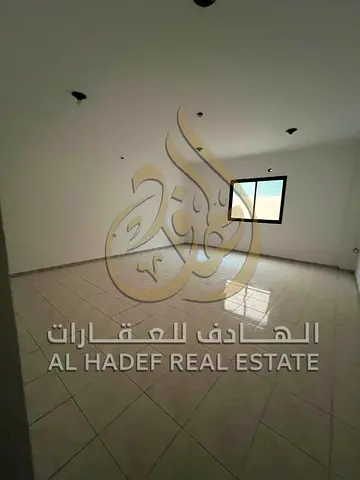 للإيجار غرفتين وصالة في المجاز 2 – الشارقة