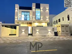 Luxury villa in Al-Haliyo, 5 bedrooms + maid's room, living room and majlis, deluxe finishing, all f