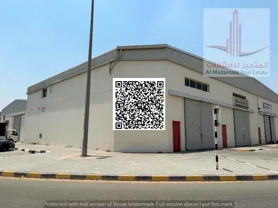اربع مستودعات للبيع في مدينه الامارات الصناعية /الشارجة/سعر مميز عرض هاد الشهر