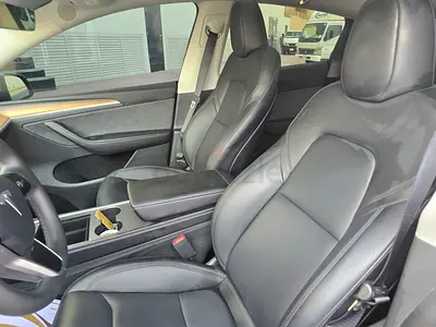 Tesla Model Y Long Range, миниатюра 12