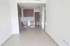 HIGH FLOOR | MALL VIEW | SPACIOUS LAYOUT