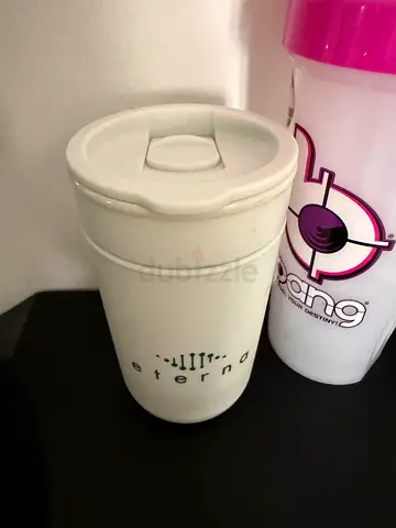 Water coffee bottles one travel cup) - brand new