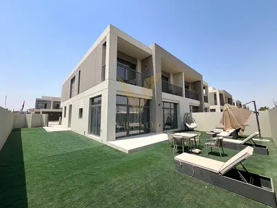 5BR+M | Semi-Detached Villa | More Options
