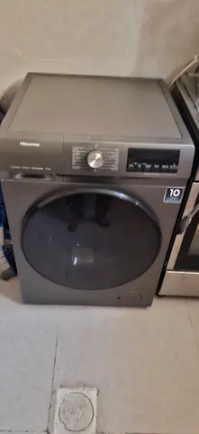 Hisense front-load washing machine - good working condition