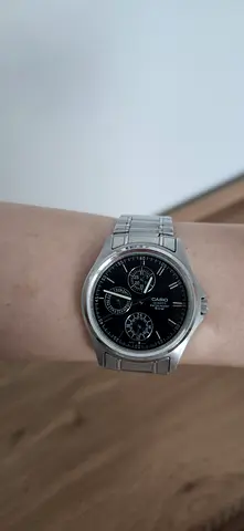Casio Mid-Size Multi-Dial Stainless Steel Watch (MTP-124 Silver with Black Dial