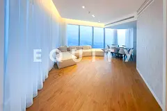 Vacant Now | Corner Unit | Fully Furnished