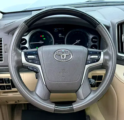 Toyota Land Cruiser VXS, миниатюра 7