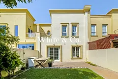 Walk to Lakes | 2BR Townhouse | Springs