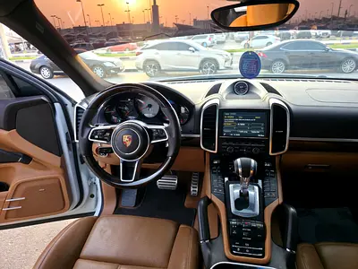 صورة مصغرة 12 لـ 2015 Porsche CAYENNE