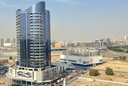 STUNNING 1BHK | FULLY FURNISHED | PRIME LOCATION