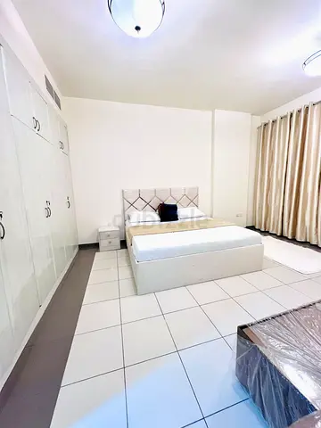 Studio room available for rent monthly basis