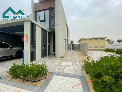 Huge Layout | Prime Location | Family-Friendly
