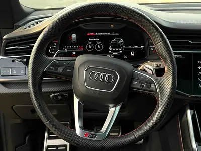صورة 17 لـ 2021 AUDI RS Q8
