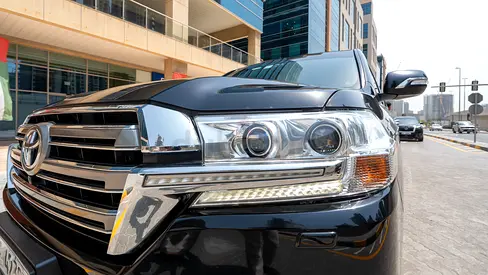 Pristine 2018 Toyota Land Cruiser VXR | Japanese Specs | Low Mileage | Luxury SUV
