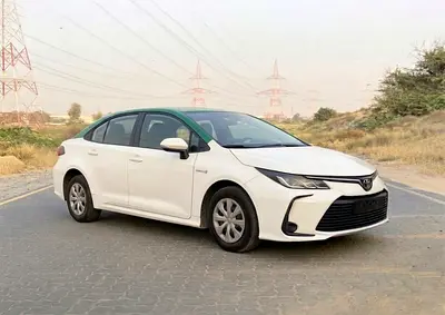 فقط 23500 درهم - تويوتا كورولا - 2021 - محرك هايبرد - مواصفات خليجية