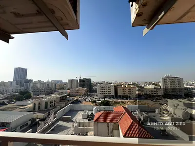 شقة غرفة وصالة مفروشة أول ساكن للإيجار الروضة 2 عجمان بـ 25,000 درهم | أثاث عصري جديد بالكامل وباركينج مجاني وبلكونة وإطلالة مفتوحة موقع مميز وحيوي