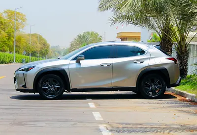 صورة 9 لـ 2023 Lexus UX-SERIES