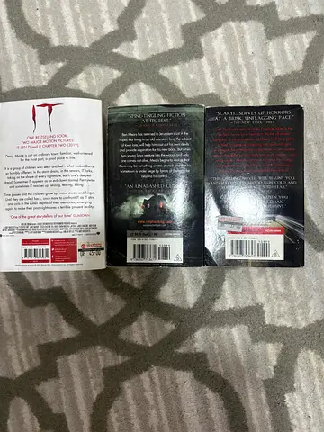 Best of Stephen King Novels- The shinning, IT, Salems lot- Perfect condition!