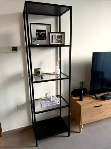 Black metal shelving unit - 5-tier display/storage