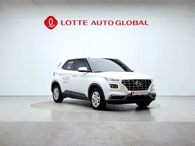 صورة 8 لـ 2022 Hyundai VENUE