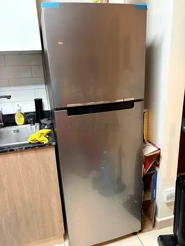 Samsung 321L Top Mount Refrigerator / Freezer (Twin Cooling Plus)