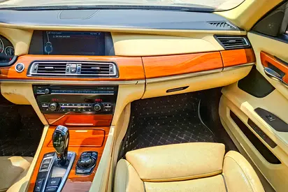 صورة مصغرة 13 لـ 2012 BMW 7-SERIES