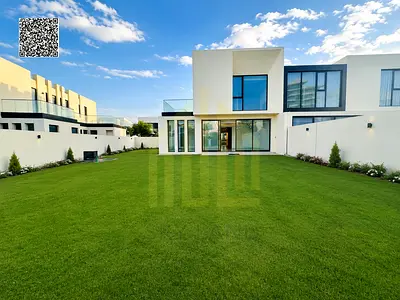 Ready-to-move-in villa built to the highest quality standards, including water and electricity, and