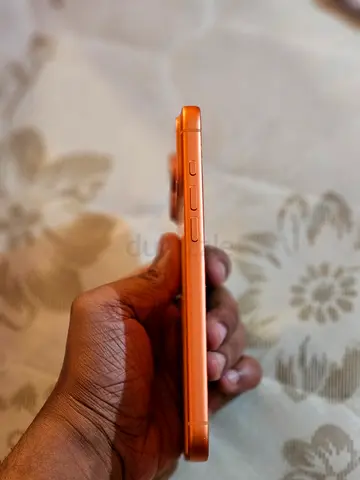 I phone 17 pro max orange 512 Gb
