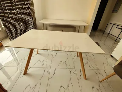 Set of White Modern Dining tables with 6 Chairs
