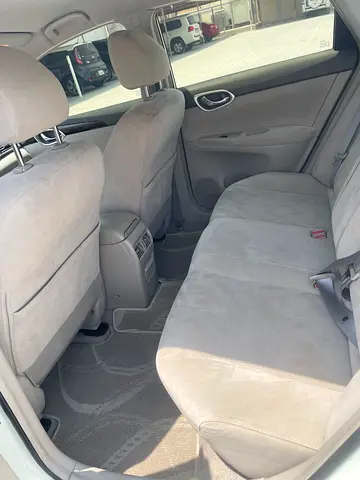 2015 Nissan SENTRA — фото 10