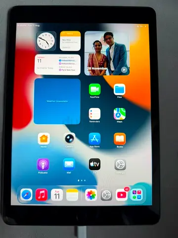 iPad (9th Gen) 10.2-inch Wi‑Fi 64GB - Good Condition, Ready to Use