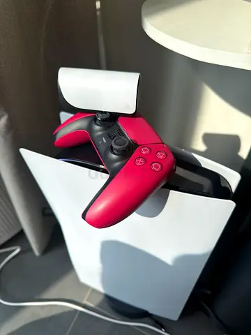 PlayStation 5 (1 controller +Wireless Earbuds Bundle)
