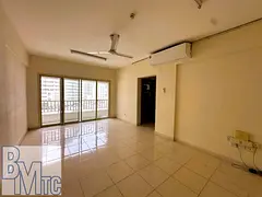SPACIOUS 2 BHK FAMILY FLAT AVAILABLE
